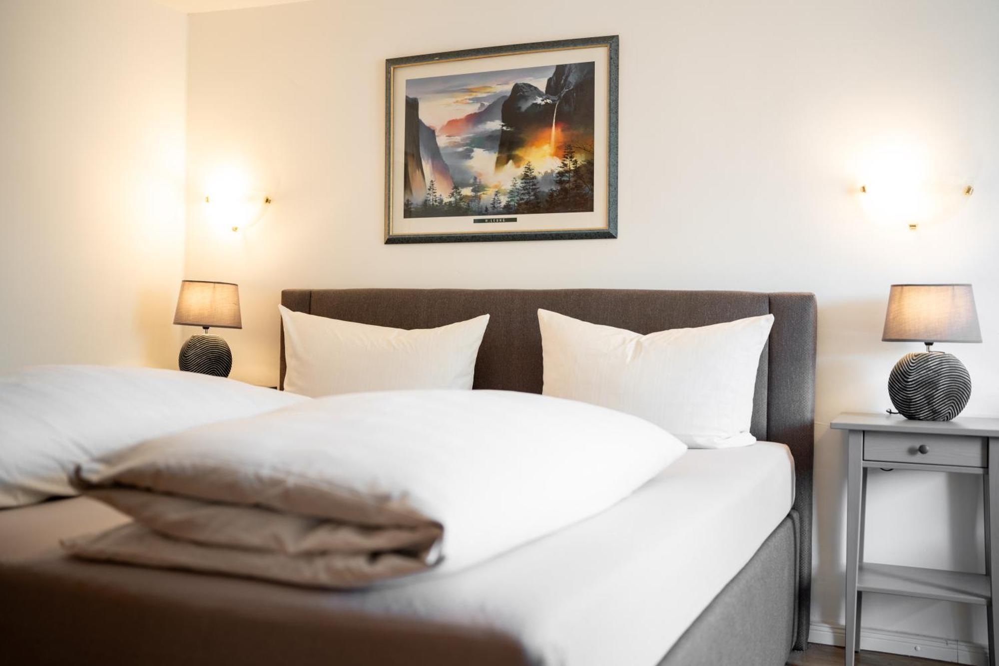 Hotel Garni "Zum Engel" Oberguenzburg Zewnętrze zdjęcie