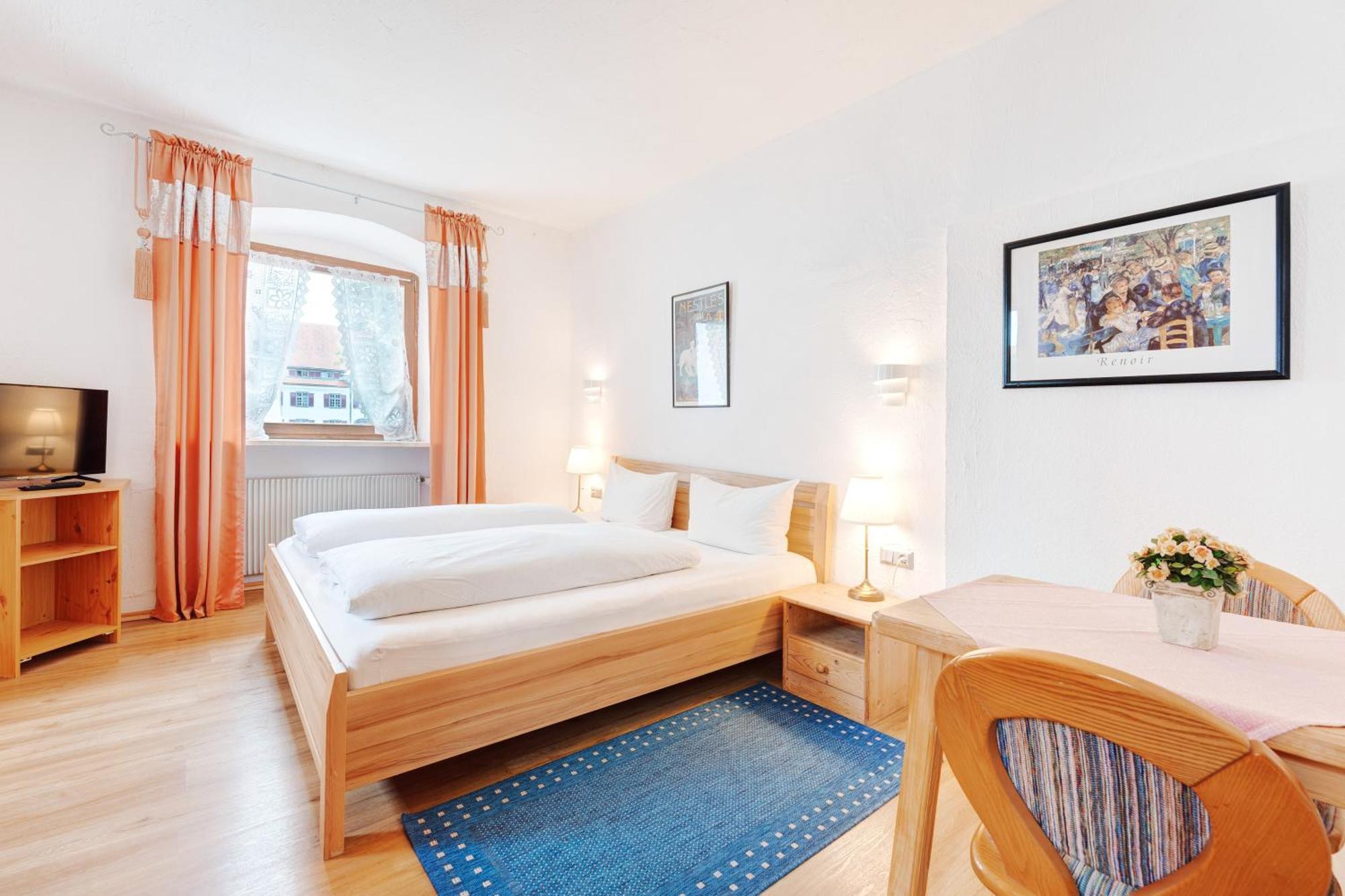 Hotel Garni "Zum Engel" Oberguenzburg Zewnętrze zdjęcie