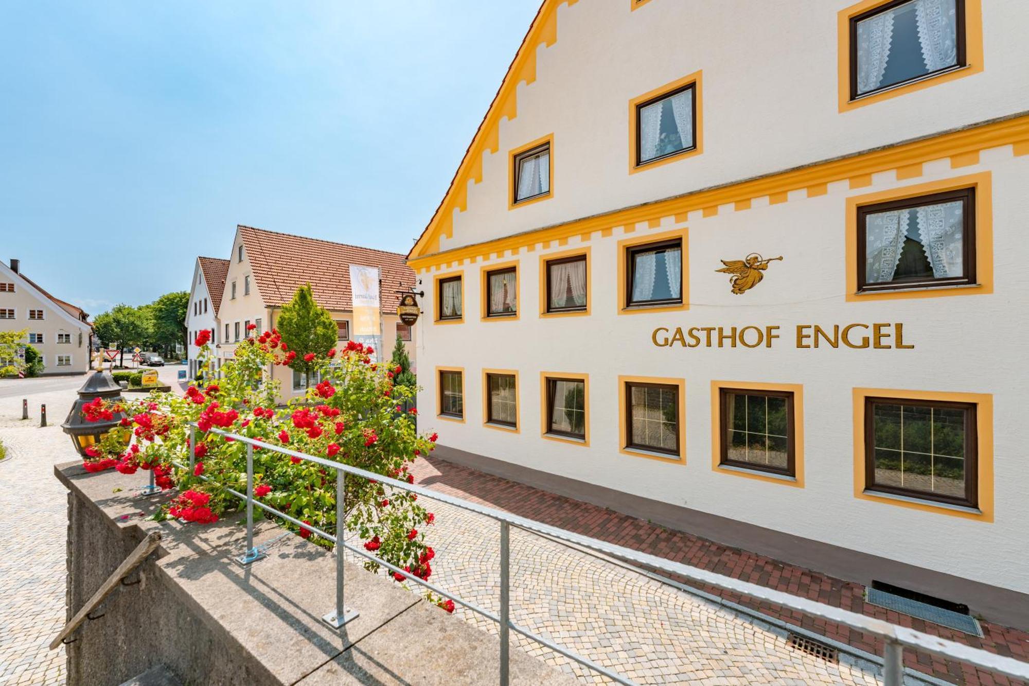 Hotel Garni "Zum Engel" Oberguenzburg Zewnętrze zdjęcie